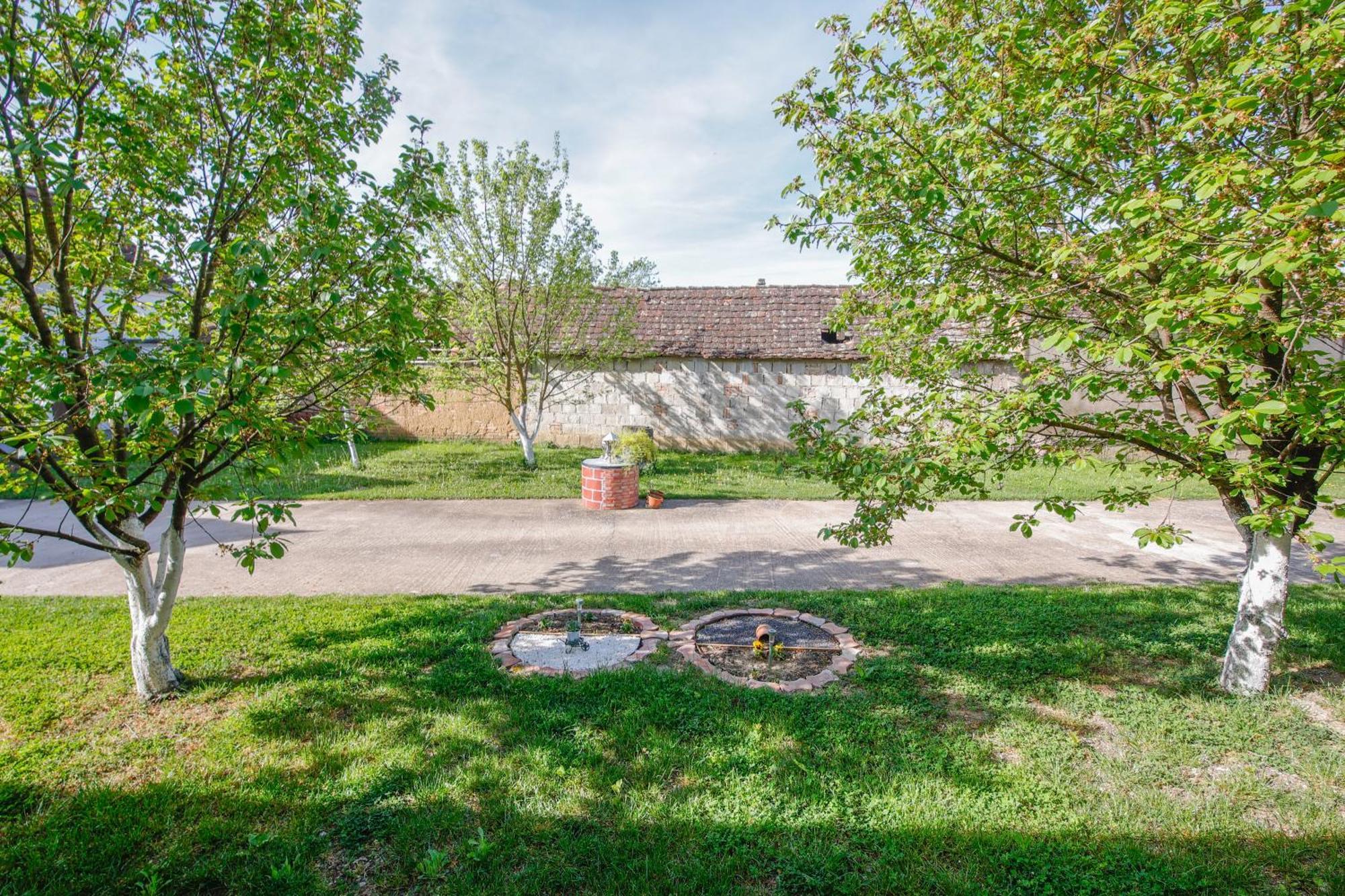 Apartman Marta I Soba Maja Gradiste Luaran gambar