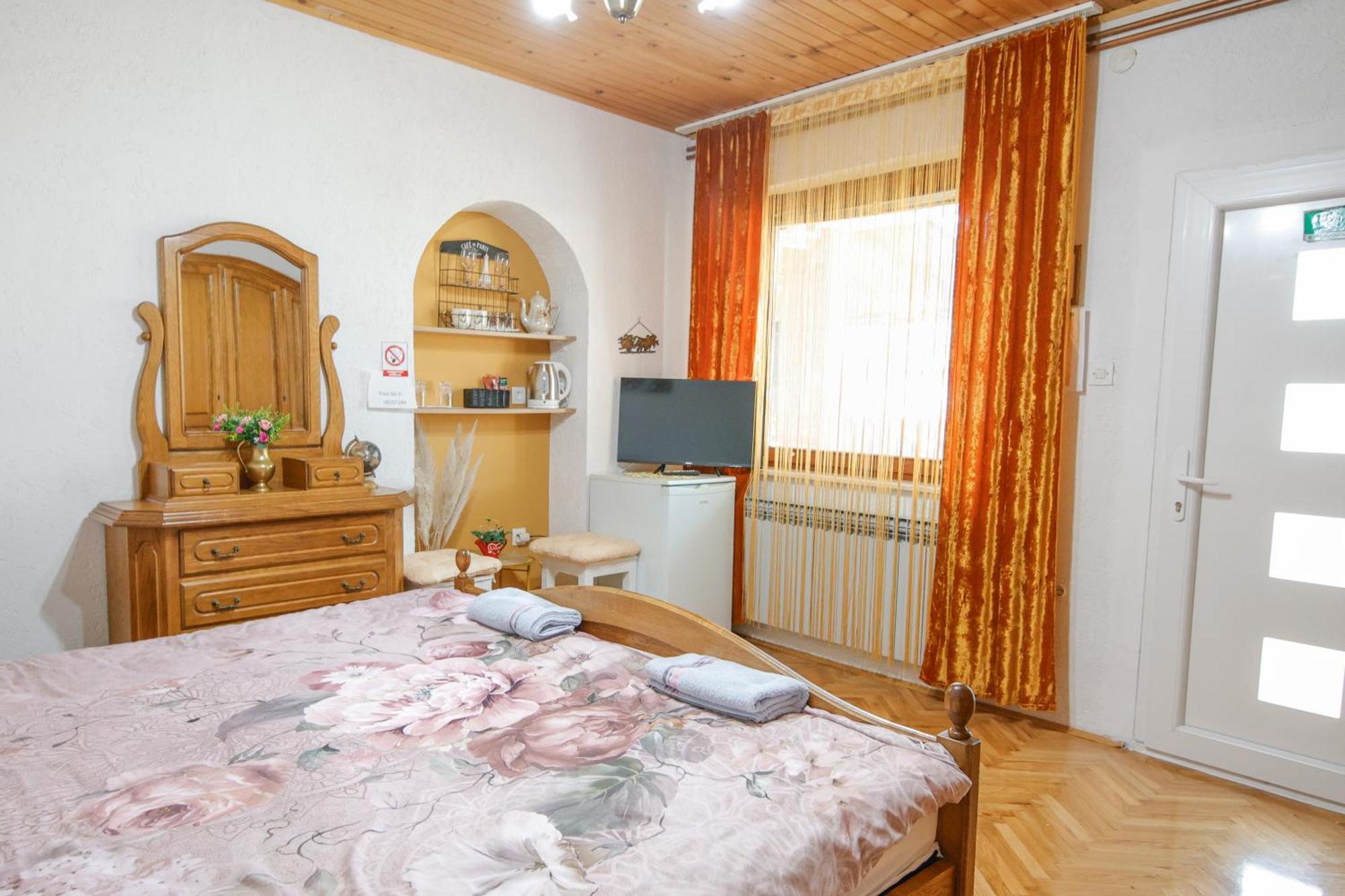Apartman Marta I Soba Maja Gradiste Luaran gambar